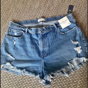 Abercrombie Curve Love Mom Shorts Size 35 / 20